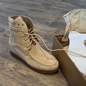 Women's Cream Ankle Boots